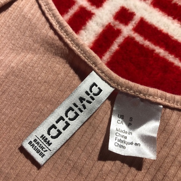 Crop Tank - Picture 3 of 3